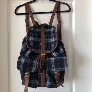 Plaid drawstring backpack